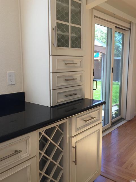 1114 Mattos Dr, Vallejo, CA 94591 photo 2