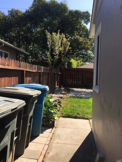 1114 Mattos Dr, Vallejo, CA 94591 photo 21