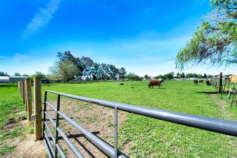 Undisclosed, Fairfield, CA 94533 photo 49