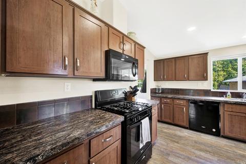 Undisclosed, Fairfield, CA 94533 photo 17