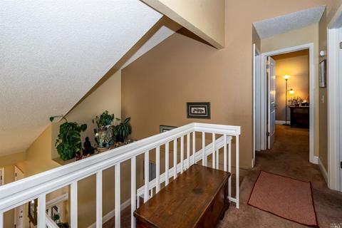 839 Bond Pl, Windsor, CA 95492 photo 12