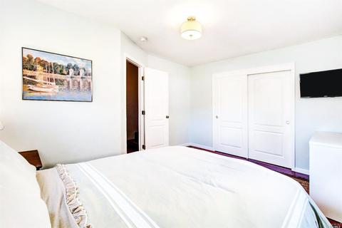 334 E N St, Benicia, CA 94510 photo 20