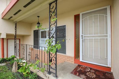 2283 Nottingham Dr, Fairfield, CA 94533 photo 5
