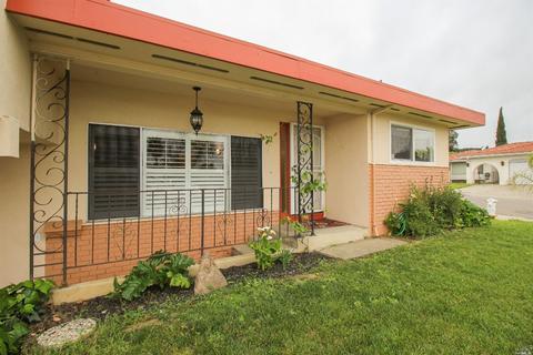 2283 Nottingham Dr, Fairfield, CA 94533 photo 4