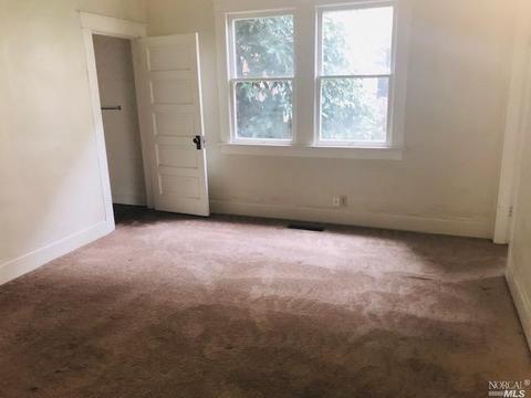 549 W A St, Dixon, CA 95620 photo 8