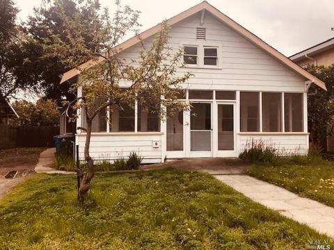 549 W A St, Dixon, CA 95620 photo 1