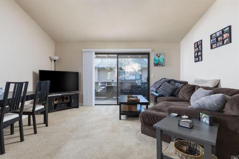 109 Nicholas Ct, Cotati, CA 94931 photo 5