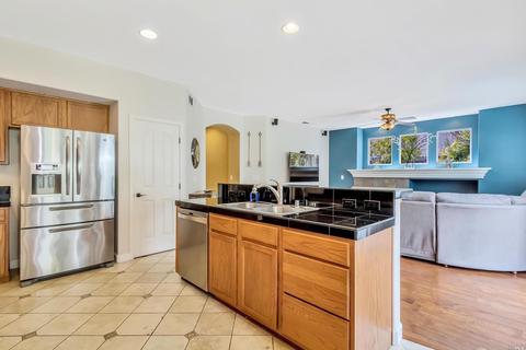 6680 Sawgrass Ln, Vallejo, CA 94591 photo 9