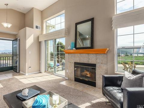 458 E St, Benicia, CA 94510 photo 4