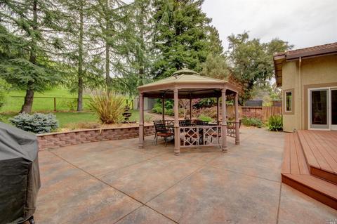 2152 Fox Glen Dr, Fairfield, CA 94534 photo 32