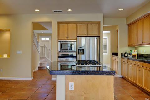 4240 Rose Arbor Way, Vallejo, CA 94591 photo 13