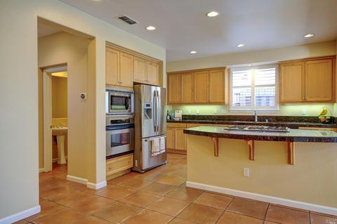 4240 Rose Arbor Way, Vallejo, CA 94591 photo 11