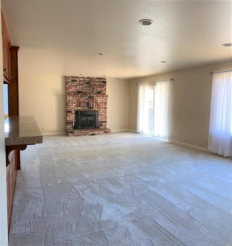 47 Meadowbrook Dr, Ukiah, CA 95482 photo 4