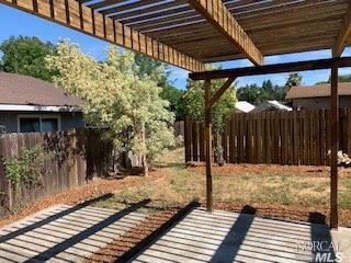 47 Meadowbrook Dr, Ukiah, CA 95482 photo 24