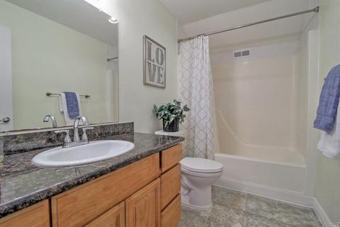 136 Newcastle Dr, Vallejo, CA 94591 photo 29