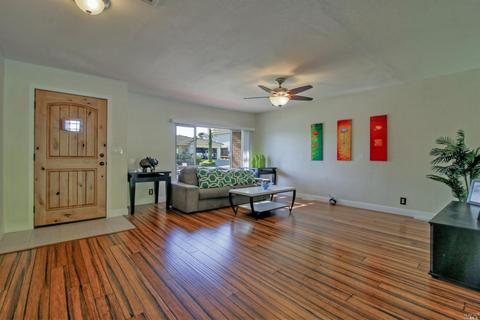 136 Newcastle Dr, Vallejo, CA 94591 photo 12