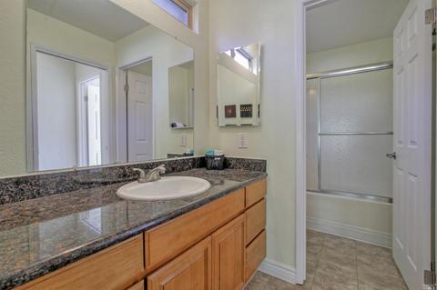 136 Newcastle Dr, Vallejo, CA 94591 photo 27