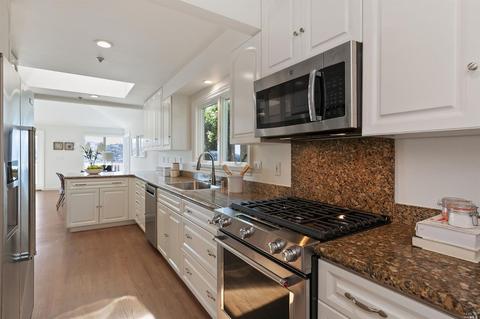 249 Diviso St, Tiburon, CA 94920 photo 12
