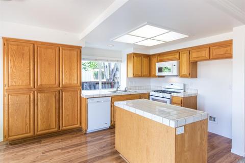 508 White Ash Ct, Windsor, CA 95492 photo 6