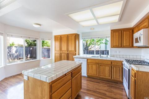 508 White Ash Ct, Windsor, CA 95492 photo 5