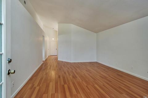 828 Bond Pl, Windsor, CA 95492 photo 19