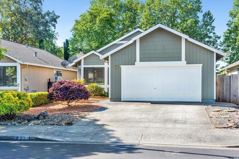 828 Bond Pl, Windsor, CA 95492 photo 2