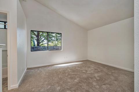 828 Bond Pl, Windsor, CA 95492 photo 14