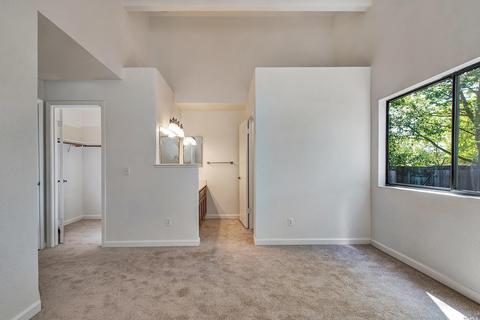 828 Bond Pl, Windsor, CA 95492 photo 15