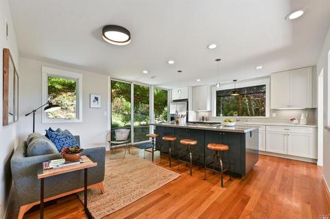 340 Carrera Dr, Mill Valley, CA 94941 photo 8