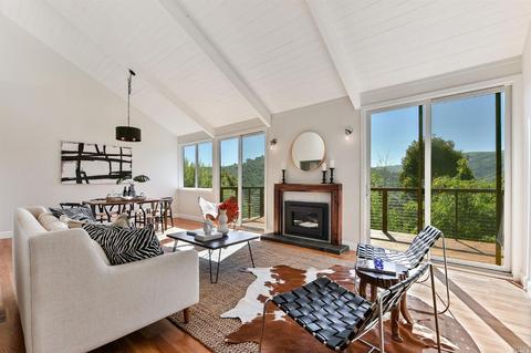 340 Carrera Dr, Mill Valley, CA 94941 photo 1
