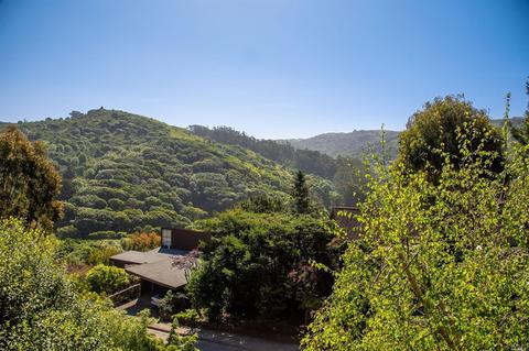340 Carrera Dr, Mill Valley, CA 94941 photo 2
