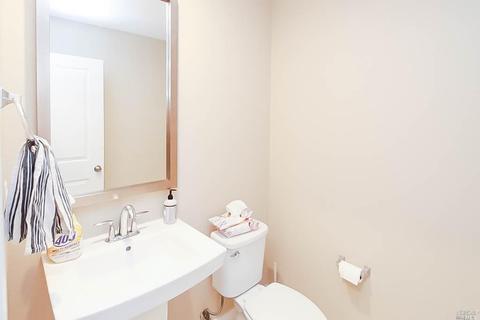 232 Johnson St, Windsor, CA 95492 photo 27