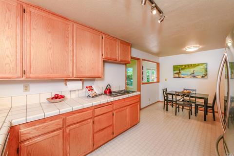 603 Gregory Cir, Sonoma, CA 95476 photo 9
