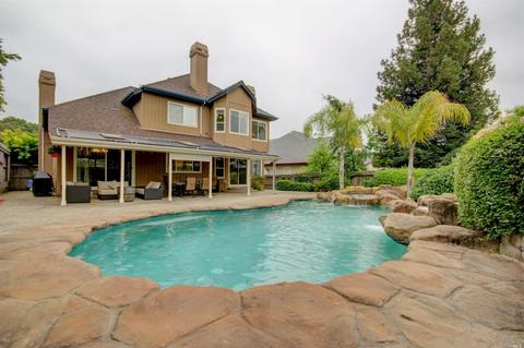 1018 Elsbree Ln, Windsor, CA 95492 photo 2
