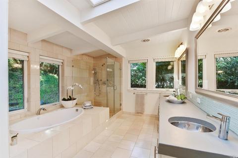 40 Crecienta Ln, Sausalito, CA 94965 photo 23