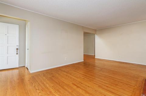 2121 Illinois St, Vallejo, CA 94590 photo 6