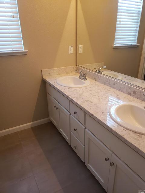 1303 Encore Dr, Fairfield, CA 94534 photo 9
