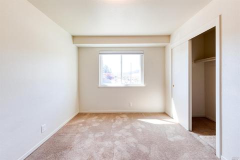 201 Main Cir, Ukiah, CA 95482 photo 11