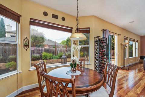 1635 Reiman Ln, Windsor, CA 95492 photo 9
