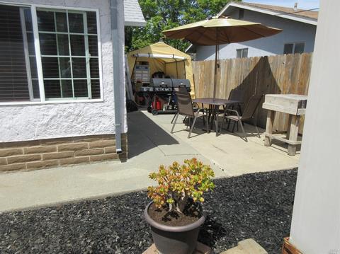 343 E Pacific Ave, Fairfield, CA 94533 photo 18