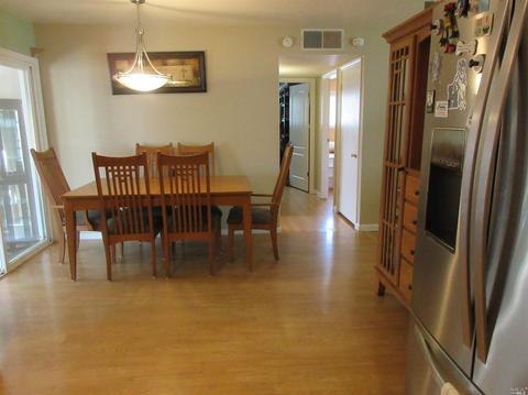 343 E Pacific Ave, Fairfield, CA 94533 photo 8