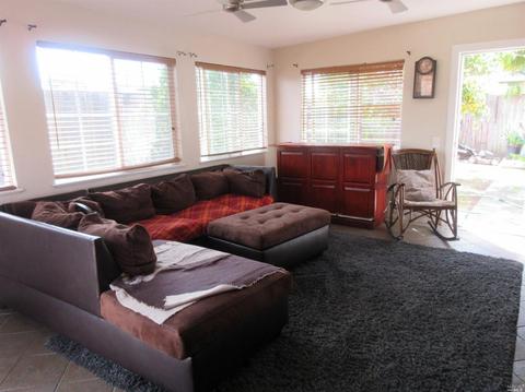 343 E Pacific Ave, Fairfield, CA 94533 photo 9