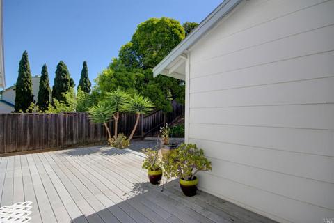 516 Topsail Dr, Vallejo, CA 94591 photo 24