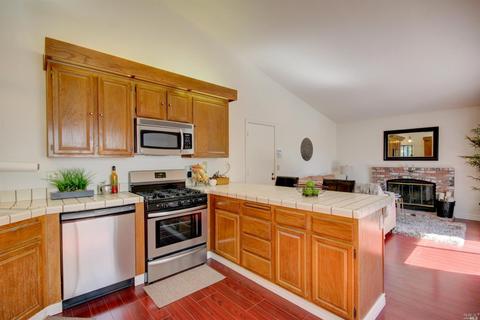 516 Topsail Dr, Vallejo, CA 94591 photo 8