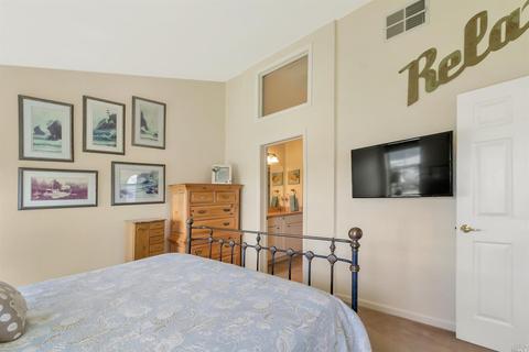 246 E St, Benicia, CA 94510 photo 20