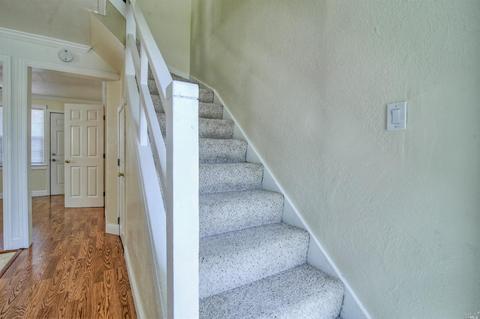 68 Parrott St, Vallejo, CA 94590 photo 4
