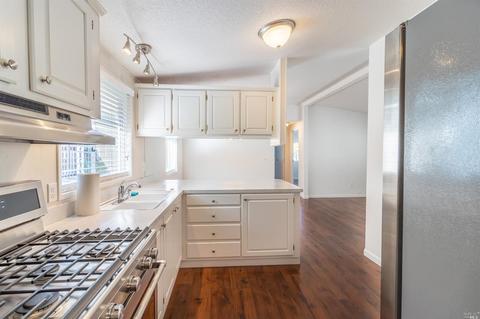 17 Terrace Dr #17, Cotati, CA 94931 photo 4