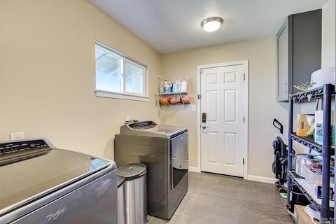 319 Whitecliff Dr, Vallejo, CA 94589 photo 15