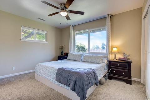 319 Whitecliff Dr, Vallejo, CA 94589 photo 24