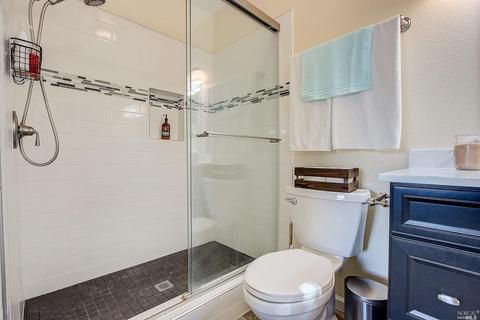 319 Whitecliff Dr, Vallejo, CA 94589 photo 28
